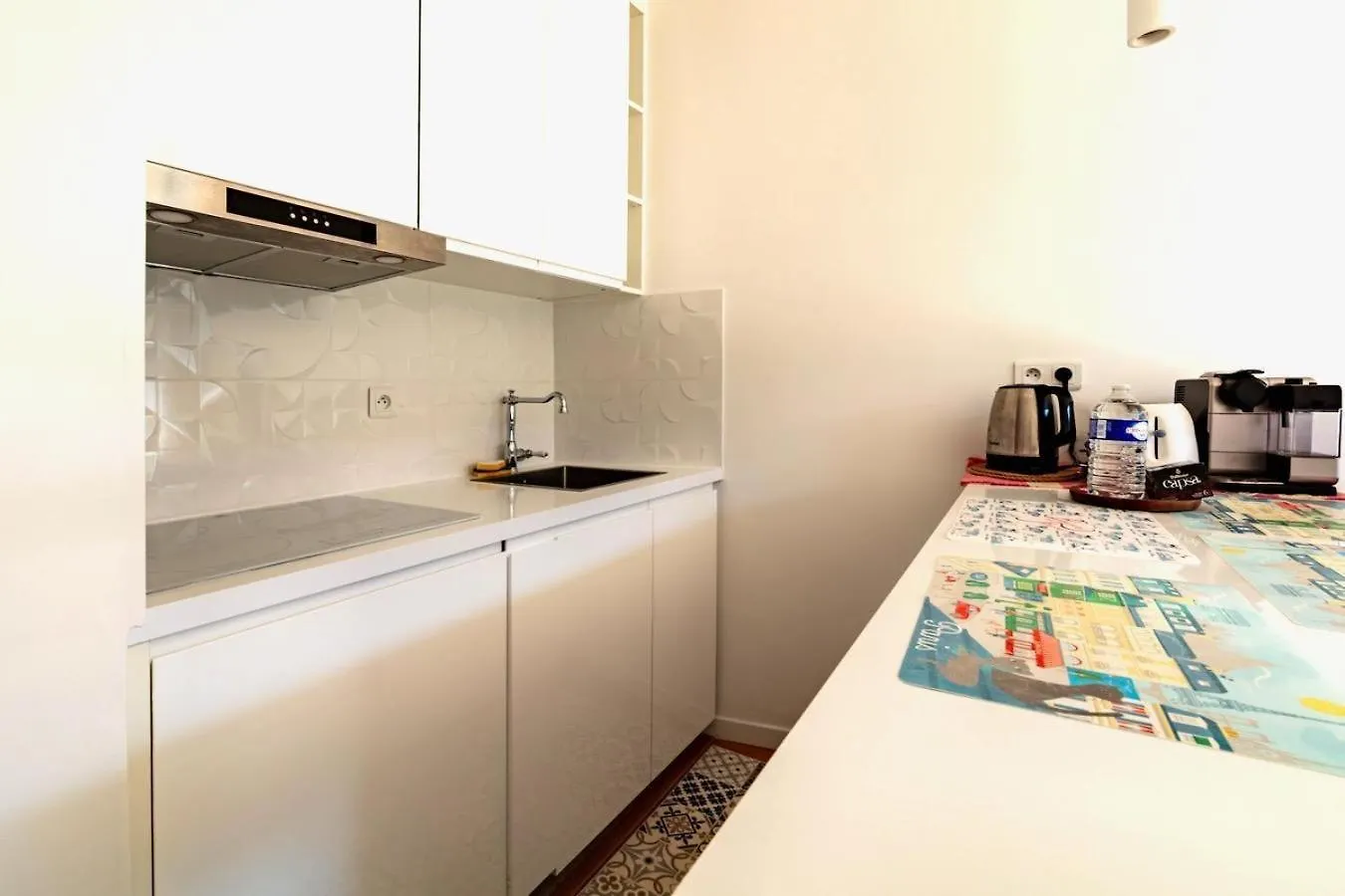 Apartment 16th 2 Bedrooms Near Eiffel Tower Renovated Balcony 2-4 Person Paris
